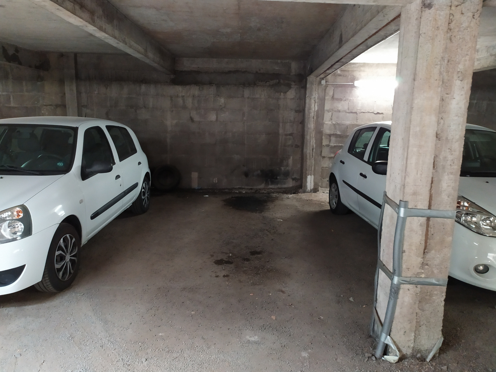 Image_, Parking, Nantes, ref :8010Z